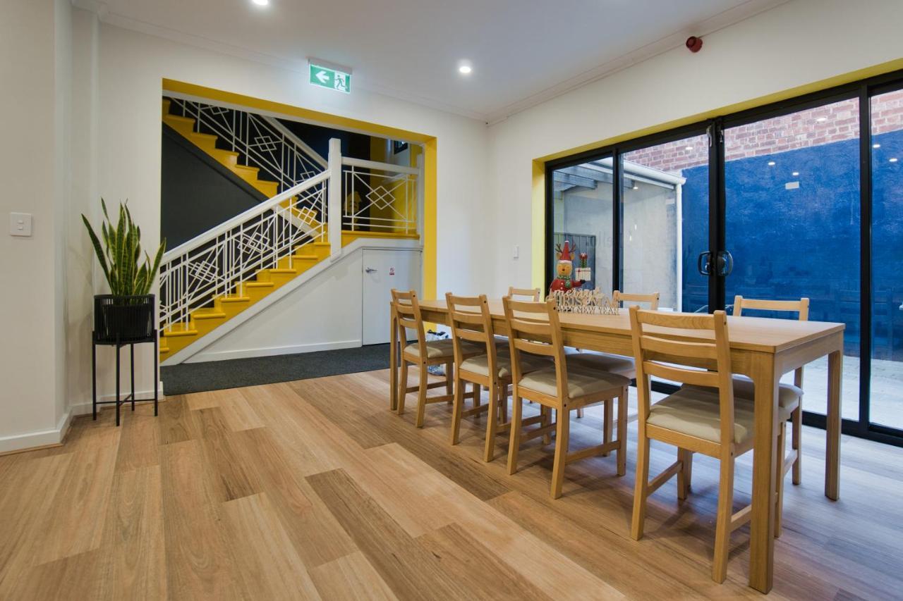 אדלייד Dreamy Stays Accommodation - Private Rooms With Shared Bathrooms מראה חיצוני תמונה