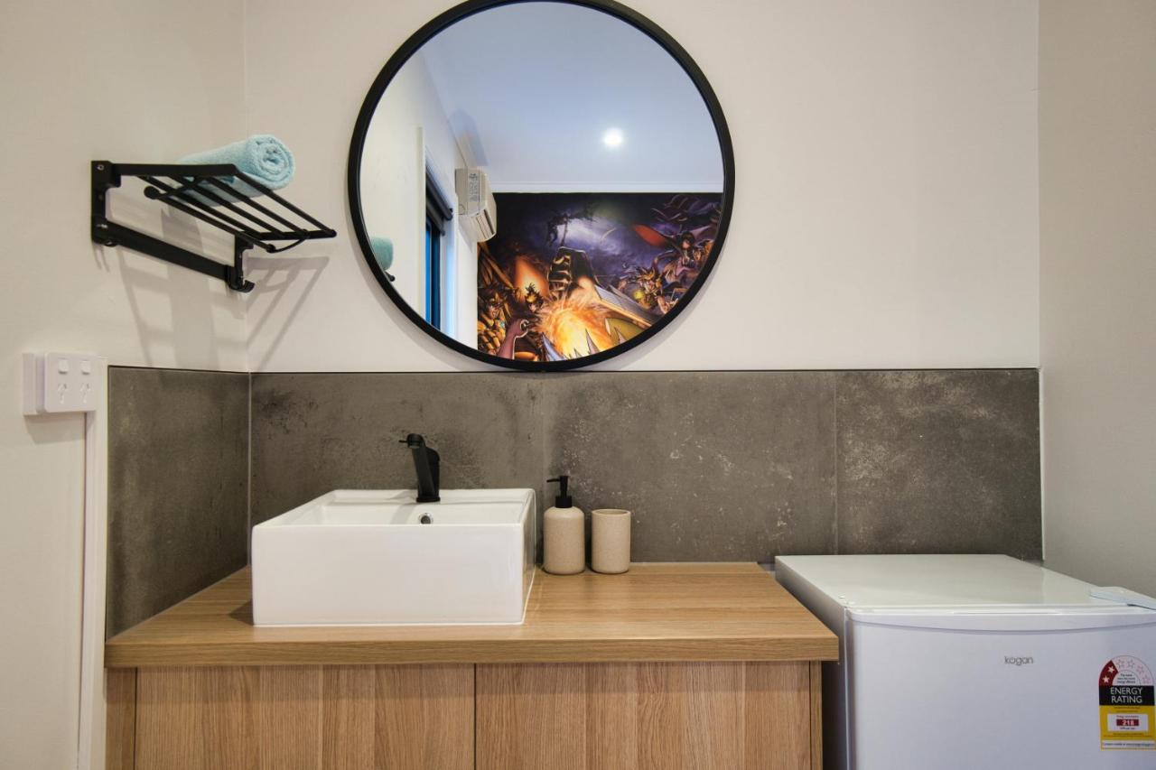 אדלייד Dreamy Stays Accommodation - Private Rooms With Shared Bathrooms מראה חיצוני תמונה